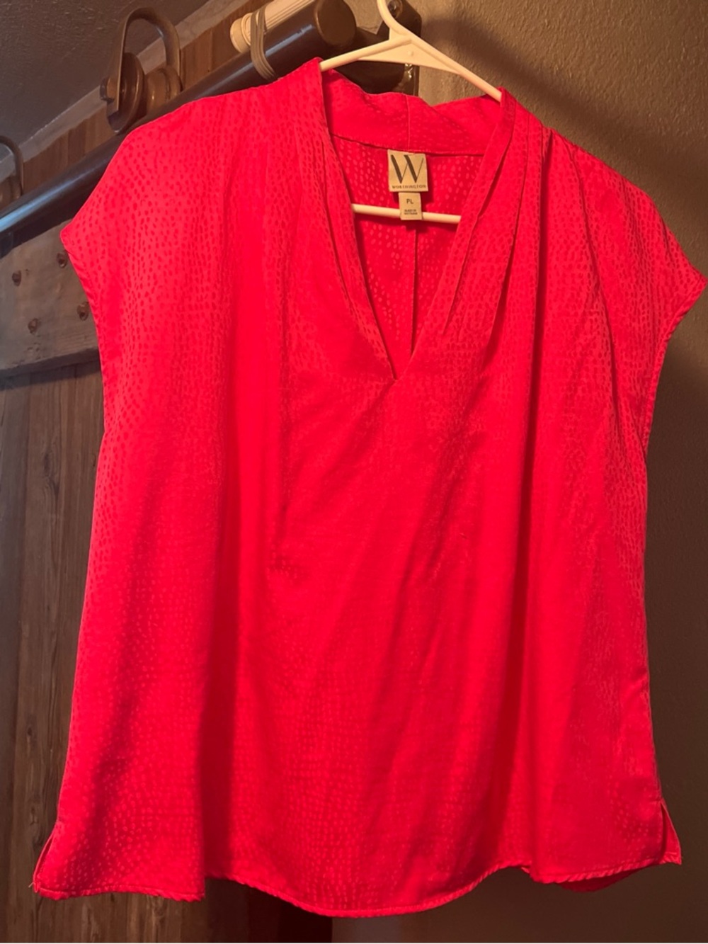 W by Worth Hot Pink V-Neck Cap Sleeve Blouse